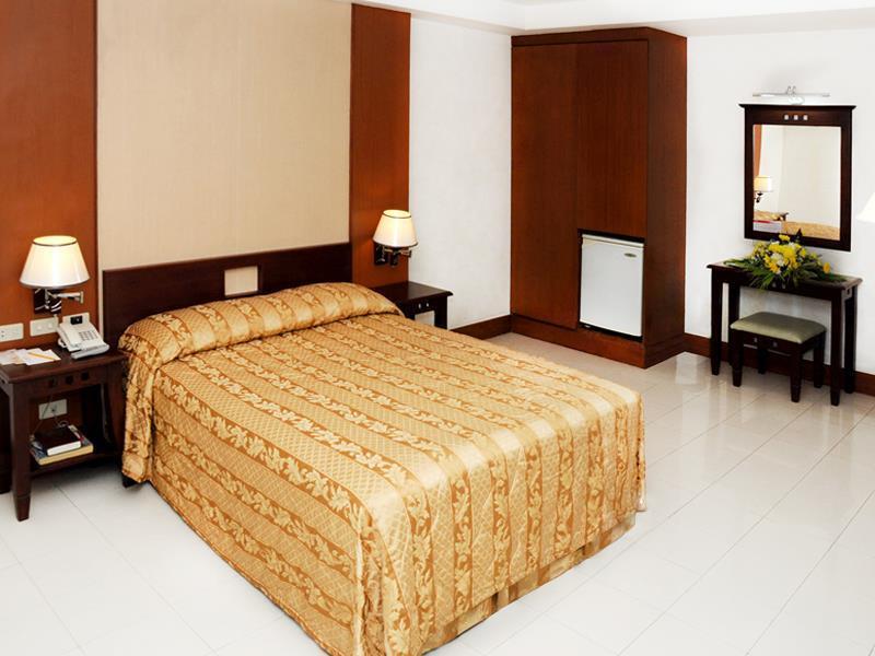 Cherry Blossoms Hotel 马尼拉 外观 照片