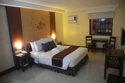 Cherry Blossoms Hotel 马尼拉 外观 照片